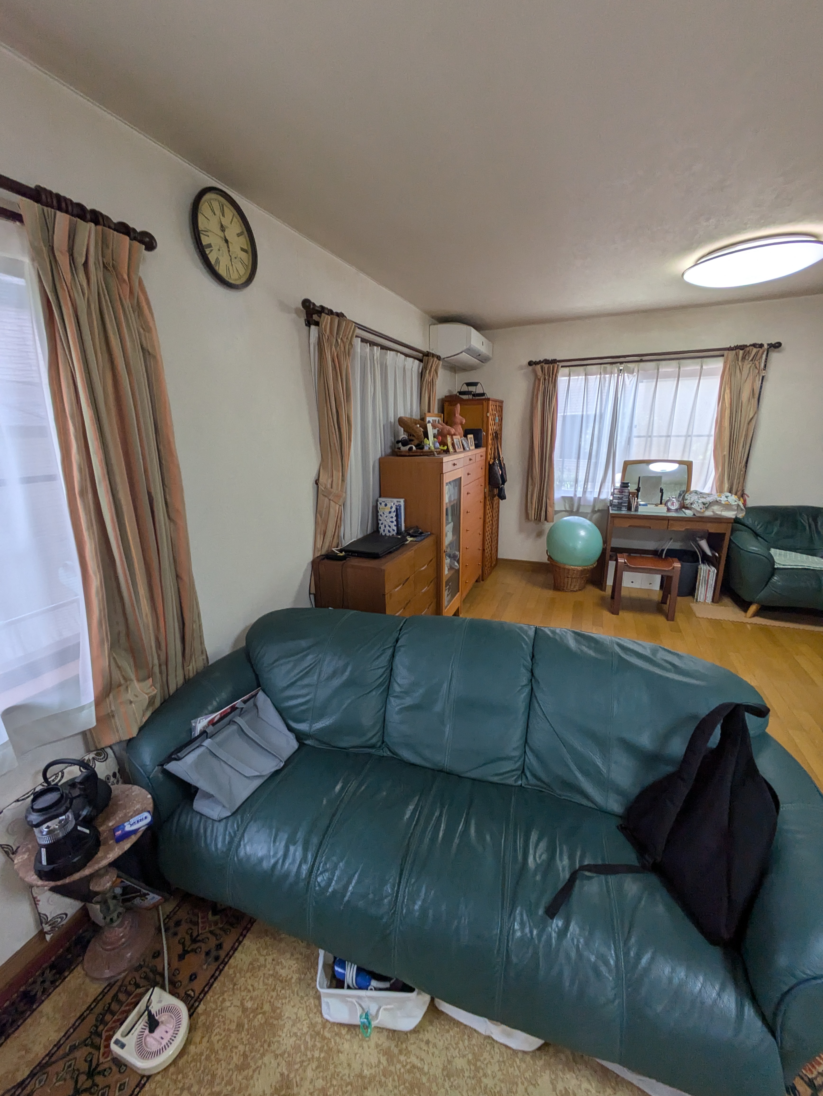 「収納を増やして統一感のある空間リフォーム」C様邸