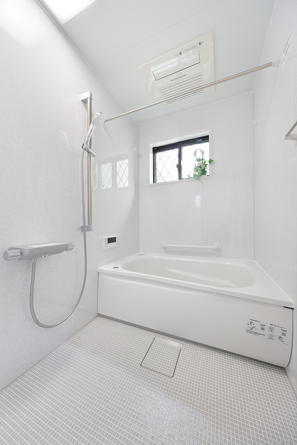 「古い設備を一新し、快適な居住空間に」K様邸