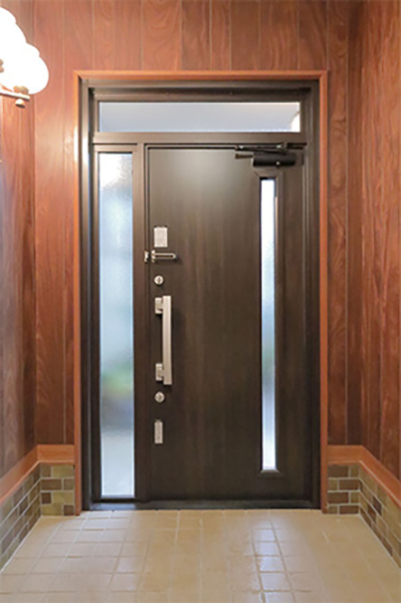 「耐震強度を上げながら(上部構造評価0.32から1.03になりました!)おしゃれで住みやすい家に」K様邸