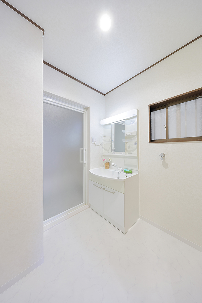 耐震強度を上げ、さらにおしゃれで住みやすく」K様邸